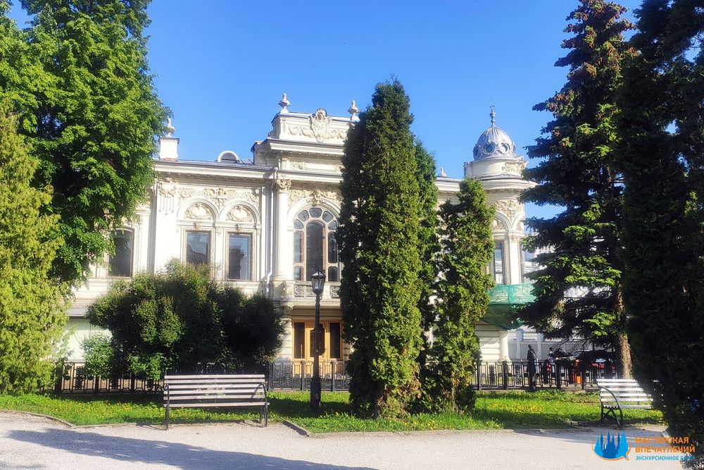 Дом Ушковой - экскурсия по Кремлёвской